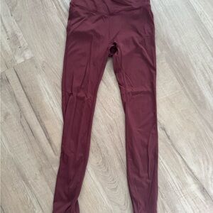 High-Waist Athletic Leggings - Maroon